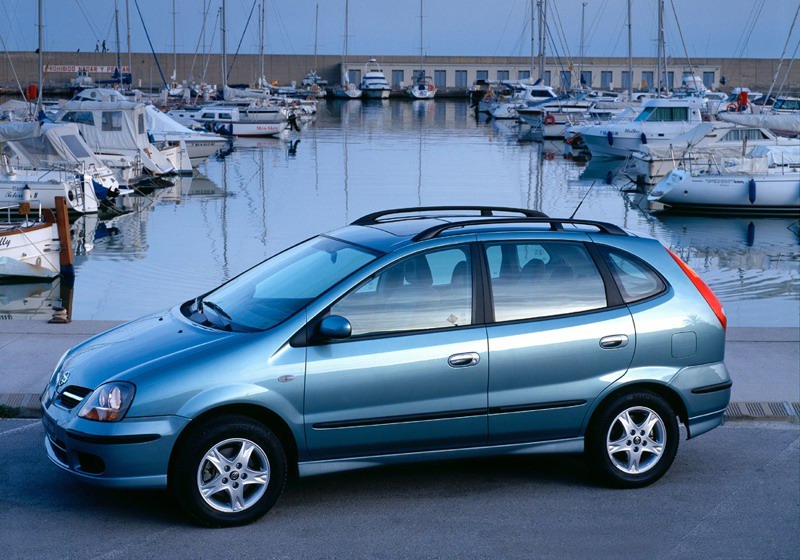 ���������� Nissan Almera Tino Sea