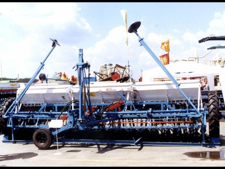Wide-web grain seeder C3-5,4