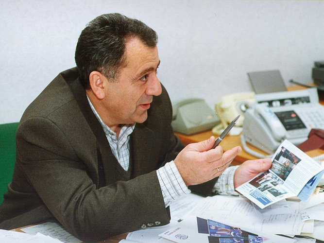 Director - Roland V. Havrylov