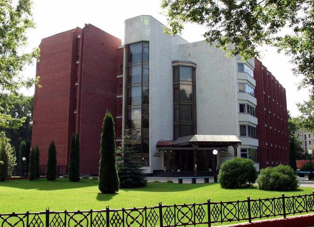 Prydesnyanska Hotel