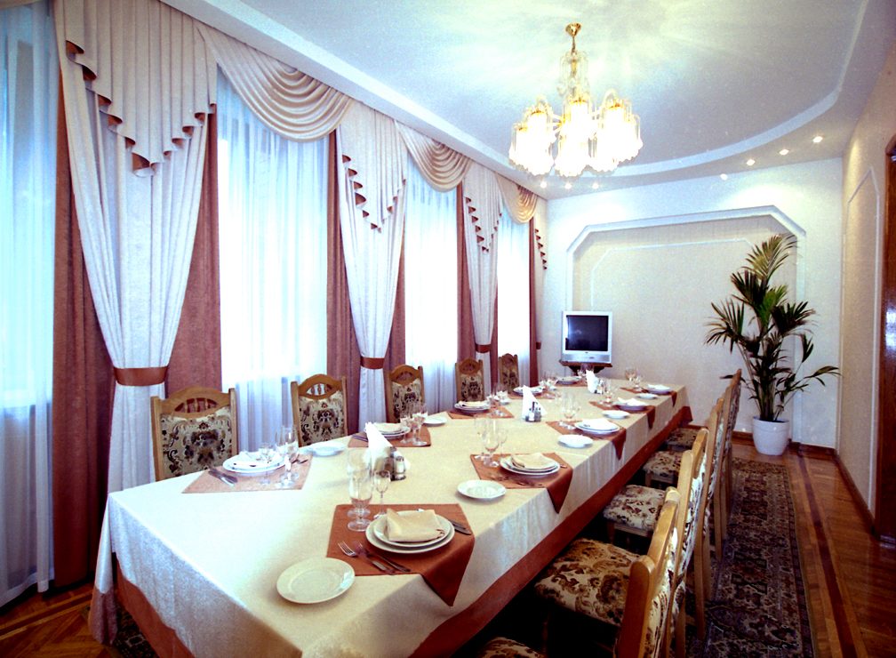 Prydesnyanska Hotel