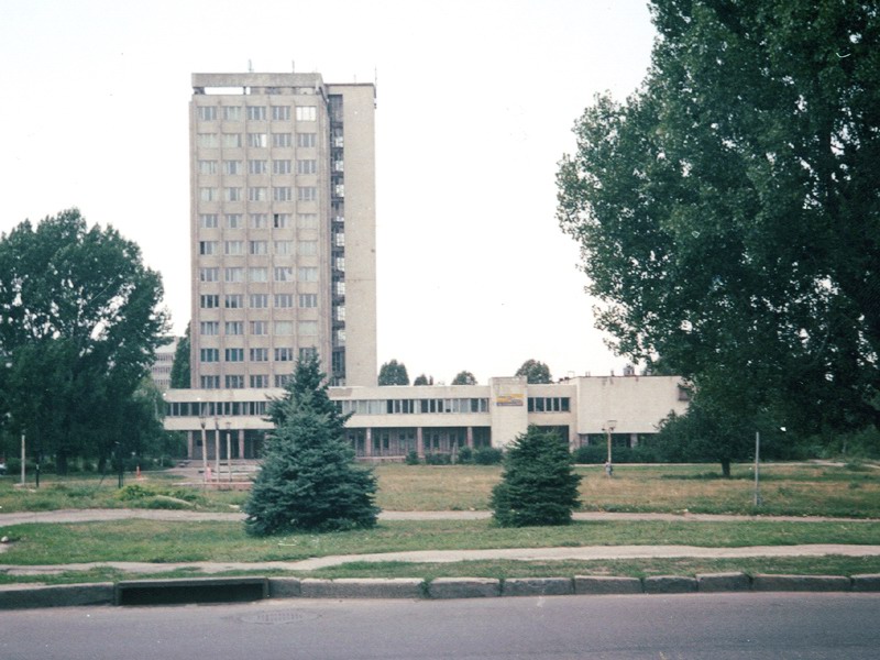 ���� "����"